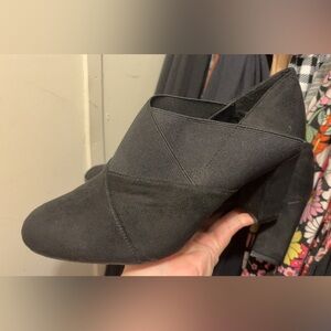 Elegant Black Women's Shoes